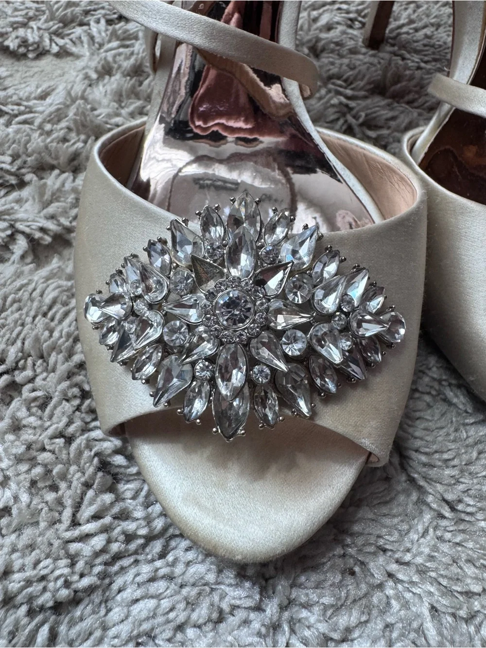 Badgley Mischka ivory satin